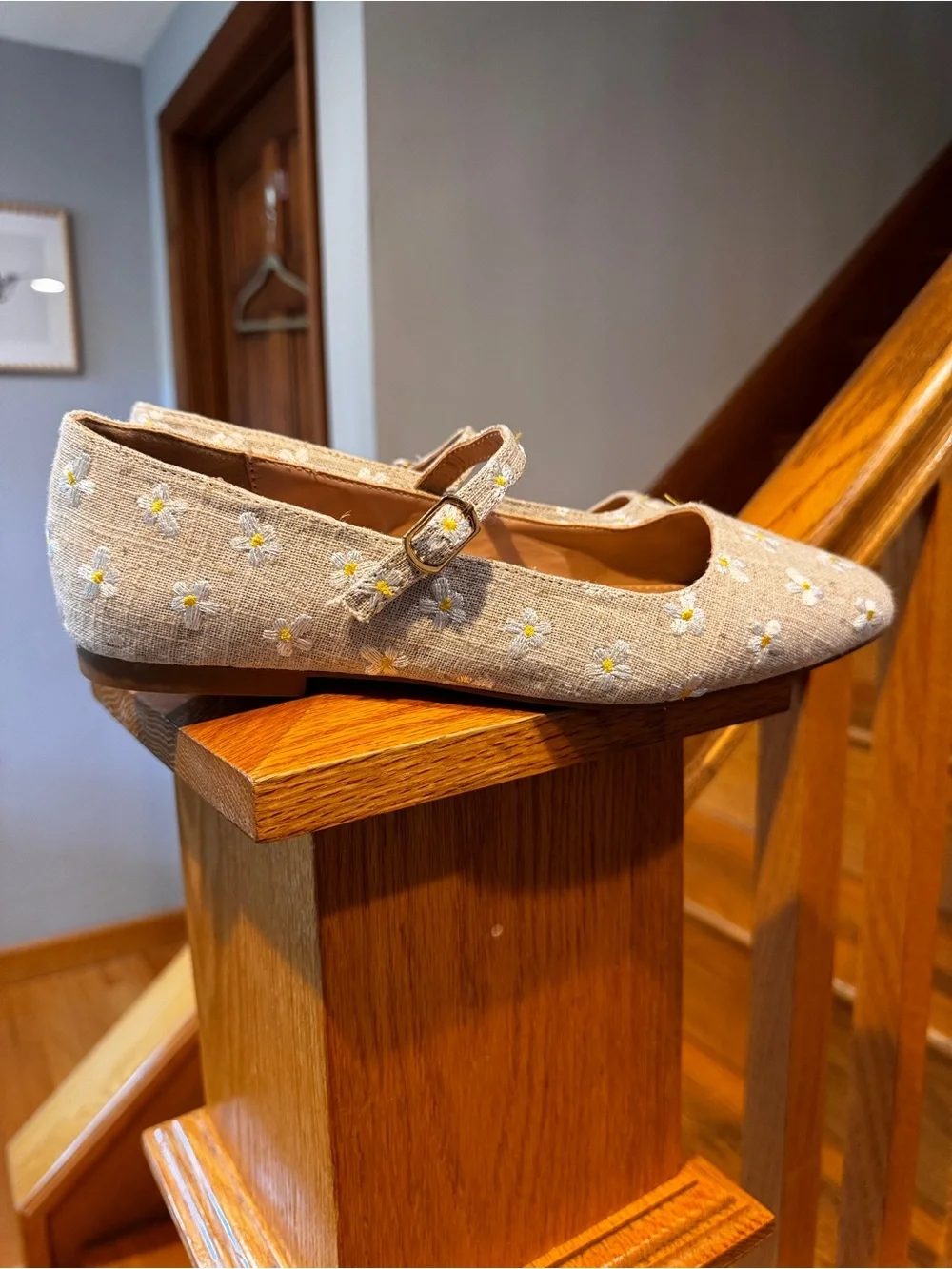 Steve Madden Beige Floral Mary Jane Flats with Ankle Strap